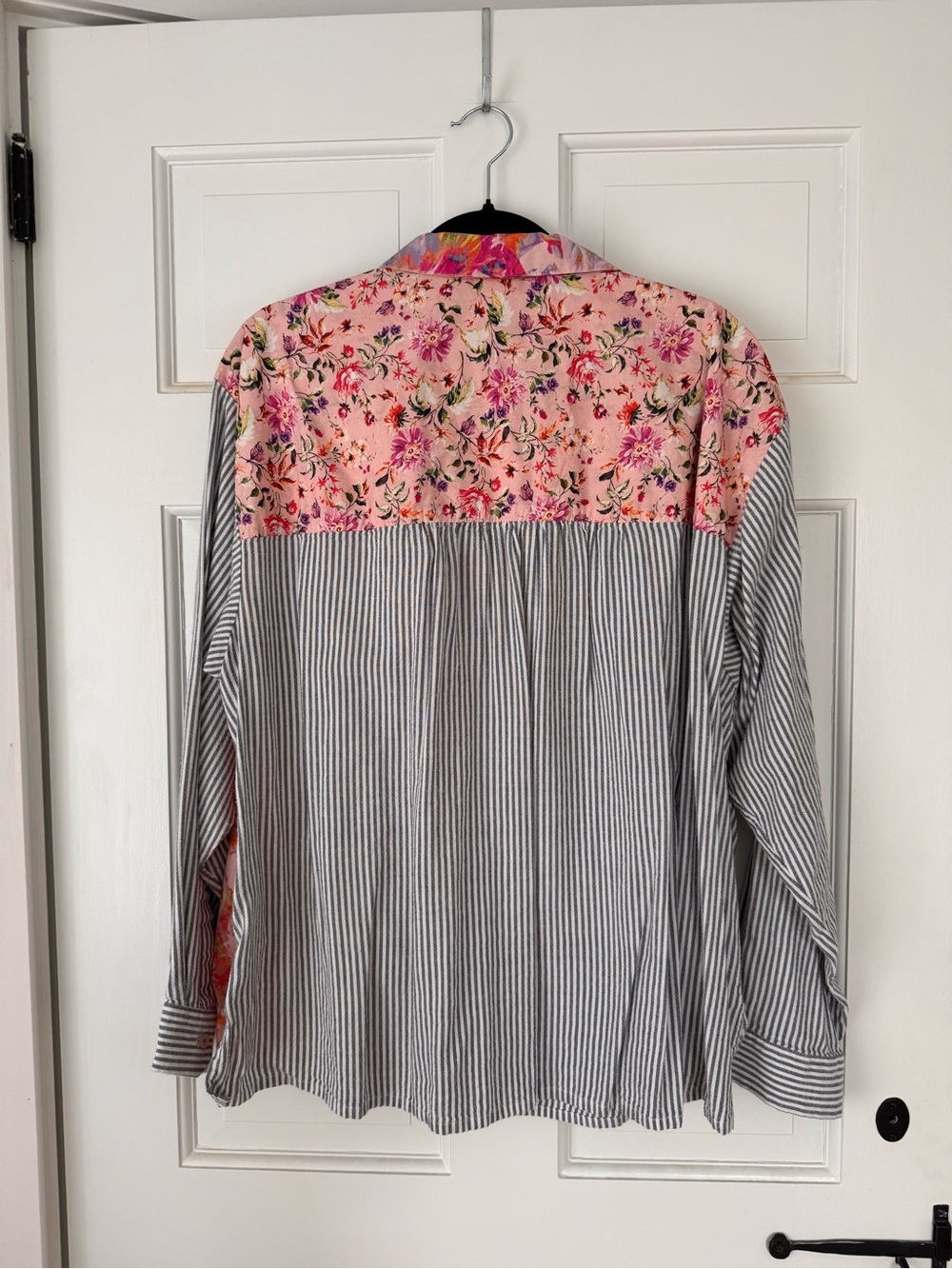 Maeve by Anthropologie Blue Striped and Pink Floral Mixed-Print Blouse - Picture 2 of 8